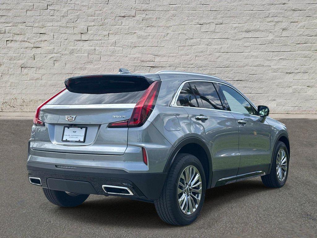 used 2025 Cadillac XT4 car, priced at $36,094