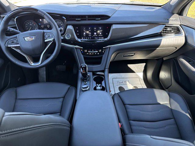 new 2025 Cadillac XT6 car, priced at $73,015