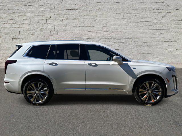 new 2025 Cadillac XT6 car, priced at $73,015