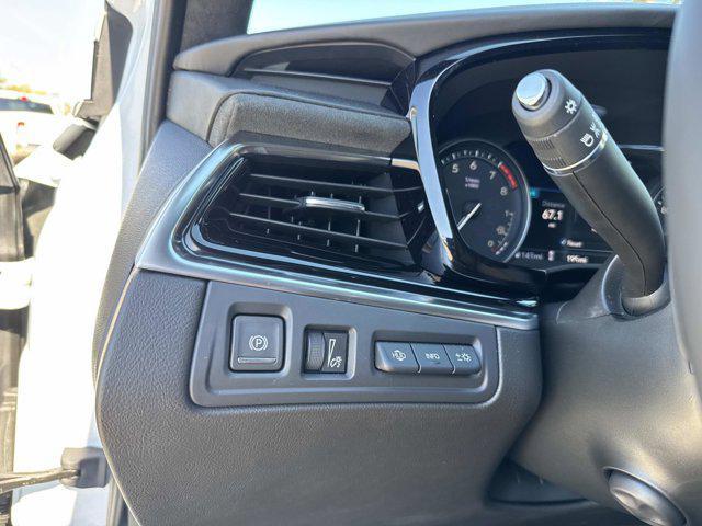 new 2025 Cadillac XT6 car, priced at $73,015