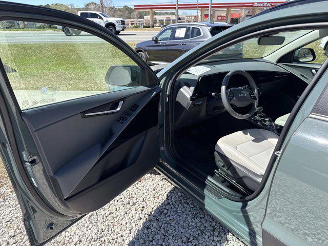 used 2024 Kia Niro car