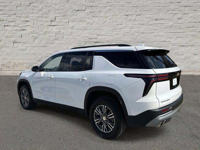 used 2025 Chevrolet Traverse car, priced at $31,499