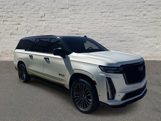 used 2023 Cadillac Escalade ESV car, priced at $106,995