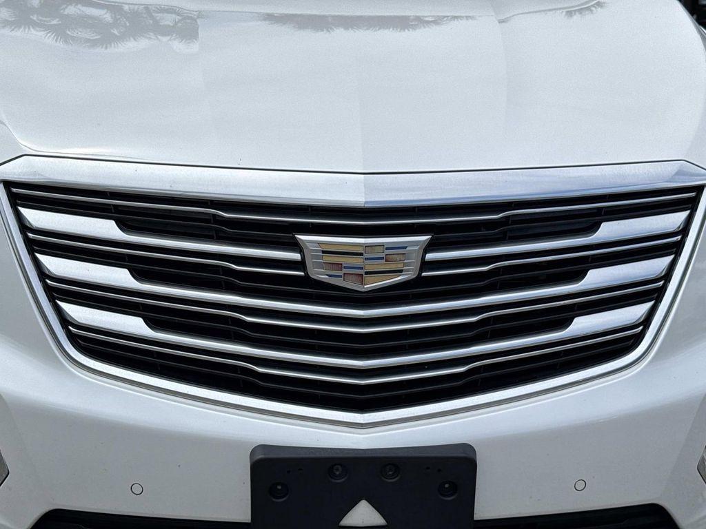 used 2019 Cadillac XT5 car, priced at $24,094