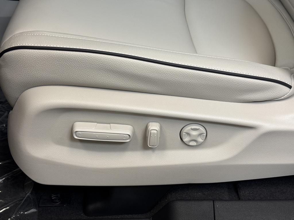 used 2026 Honda Odyssey car, priced at $44,976