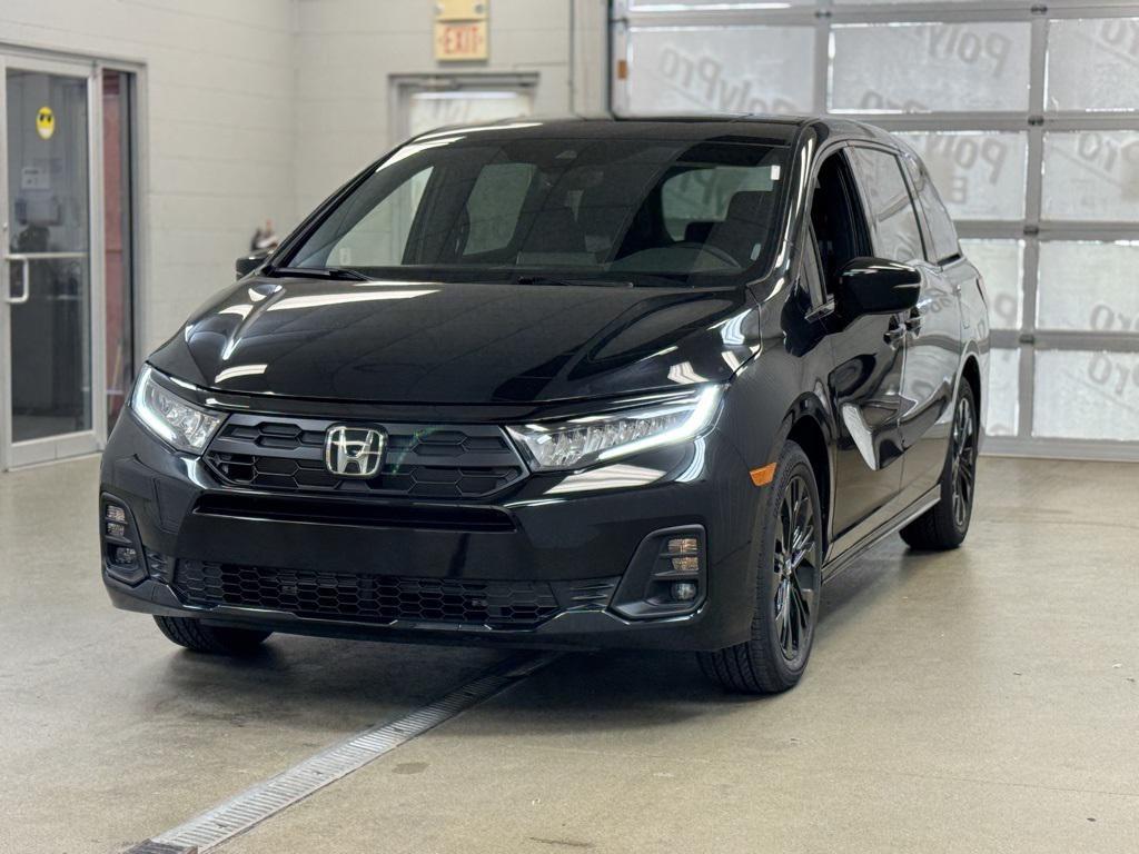used 2025 Honda Odyssey car, priced at $39,348