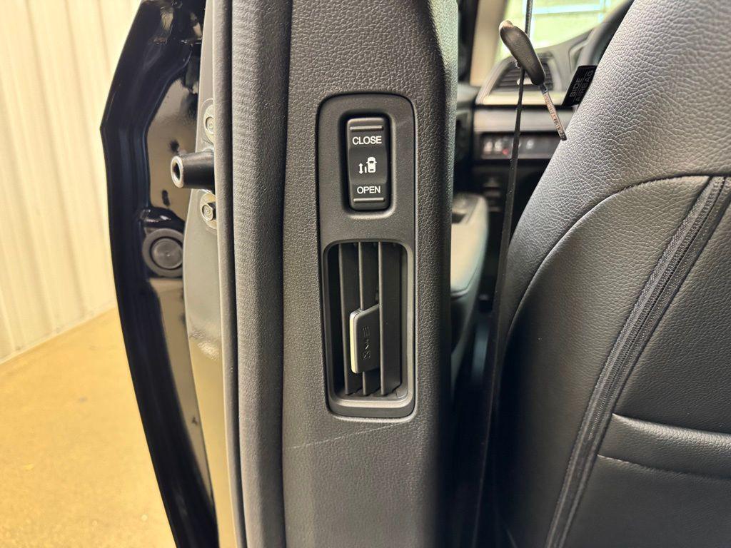 new 2026 Honda Odyssey car, priced at $42,085