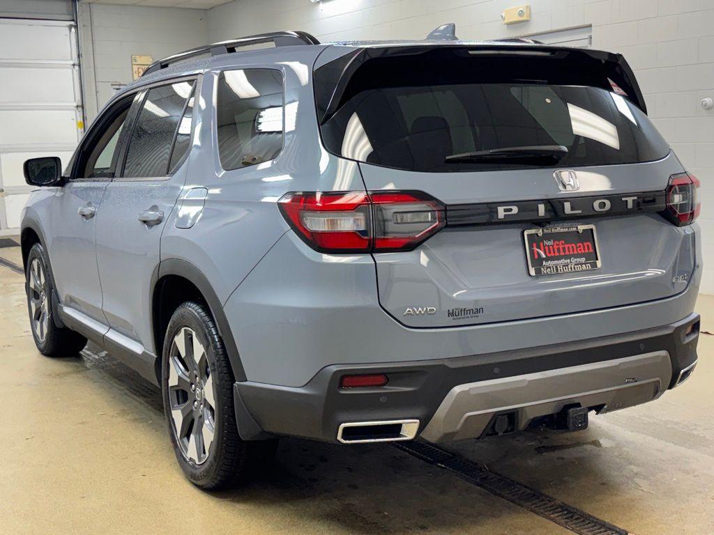 new 2026 Honda Pilot car, priced at $51,815
