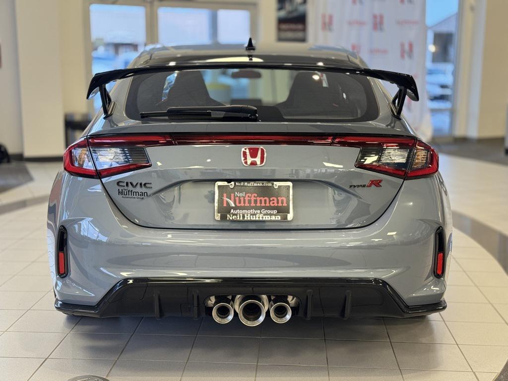 new 2025 Honda Civic Type R car