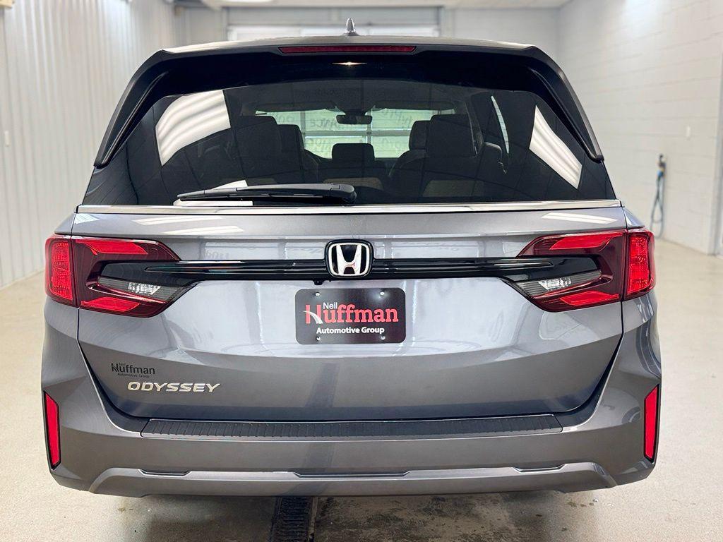 new 2026 Honda Odyssey car, priced at $42,339