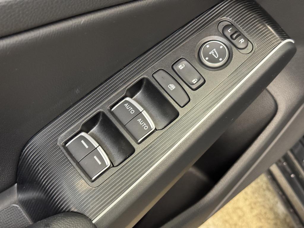 used 2025 Honda Civic Hybrid car, priced at $30,242