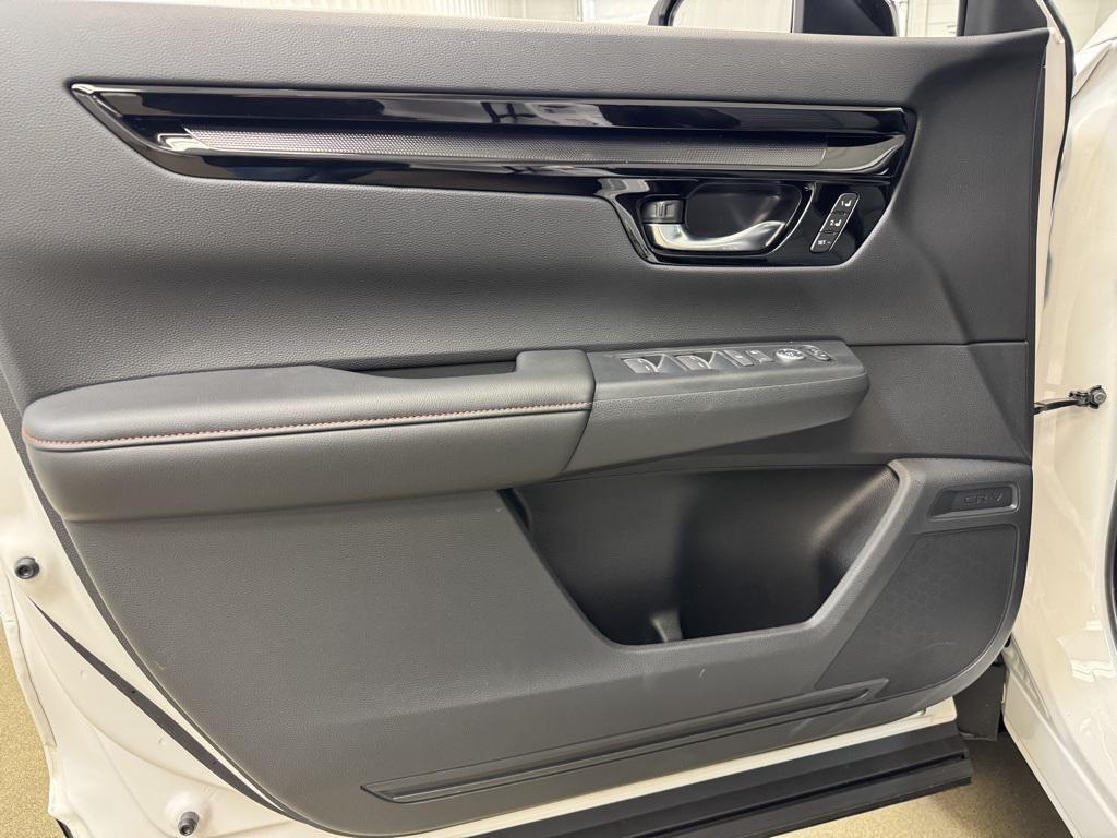 new 2026 Honda CR-V Hybrid car