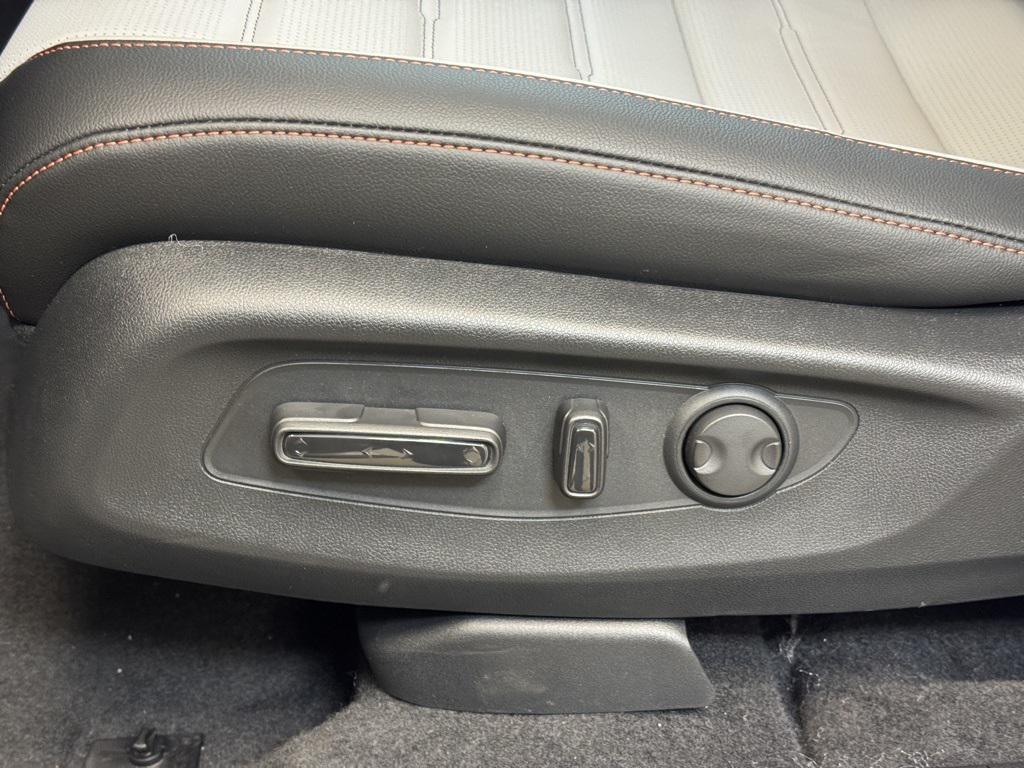 new 2026 Honda CR-V Hybrid car