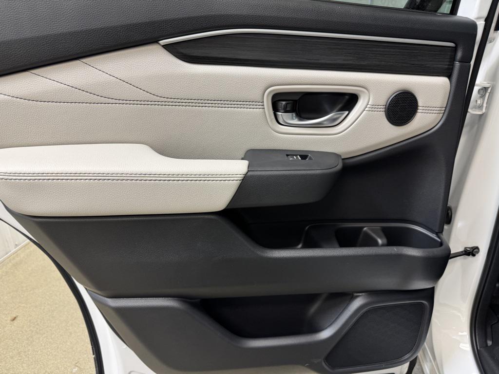 new 2026 Honda Pilot car, priced at $50,195