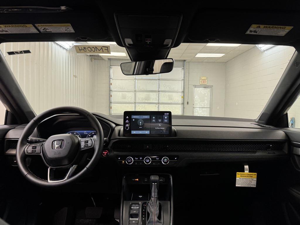 new 2026 Honda CR-V Hybrid car, priced at $39,575