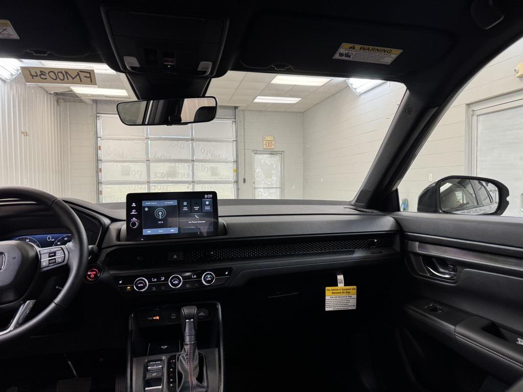 new 2026 Honda CR-V Hybrid car, priced at $39,575