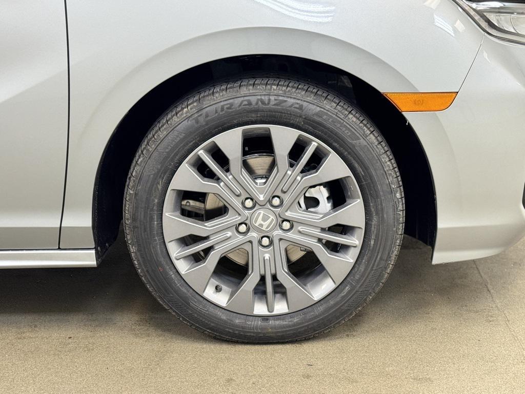 new 2026 Honda Odyssey car, priced at $46,385