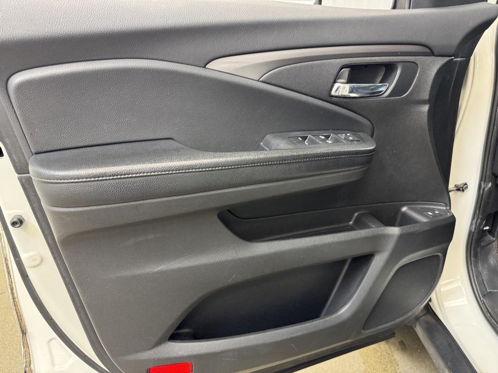 used 2017 Honda Pilot car, priced at $15,841