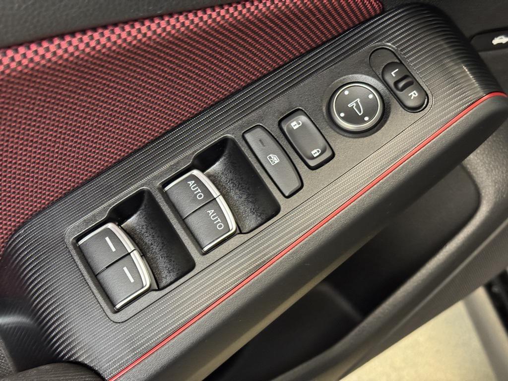 used 2023 Honda Civic Si car, priced at $28,137