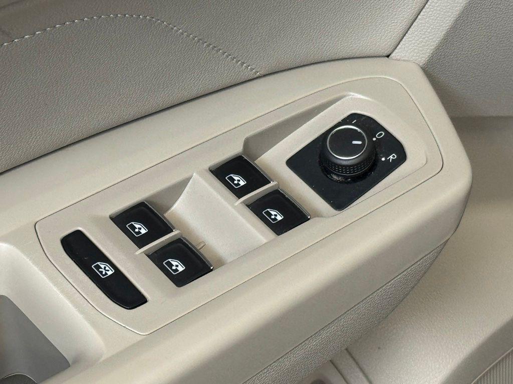 used 2022 Volkswagen Atlas car, priced at $22,933
