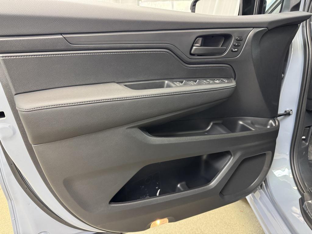 new 2026 Honda Odyssey car, priced at $43,100