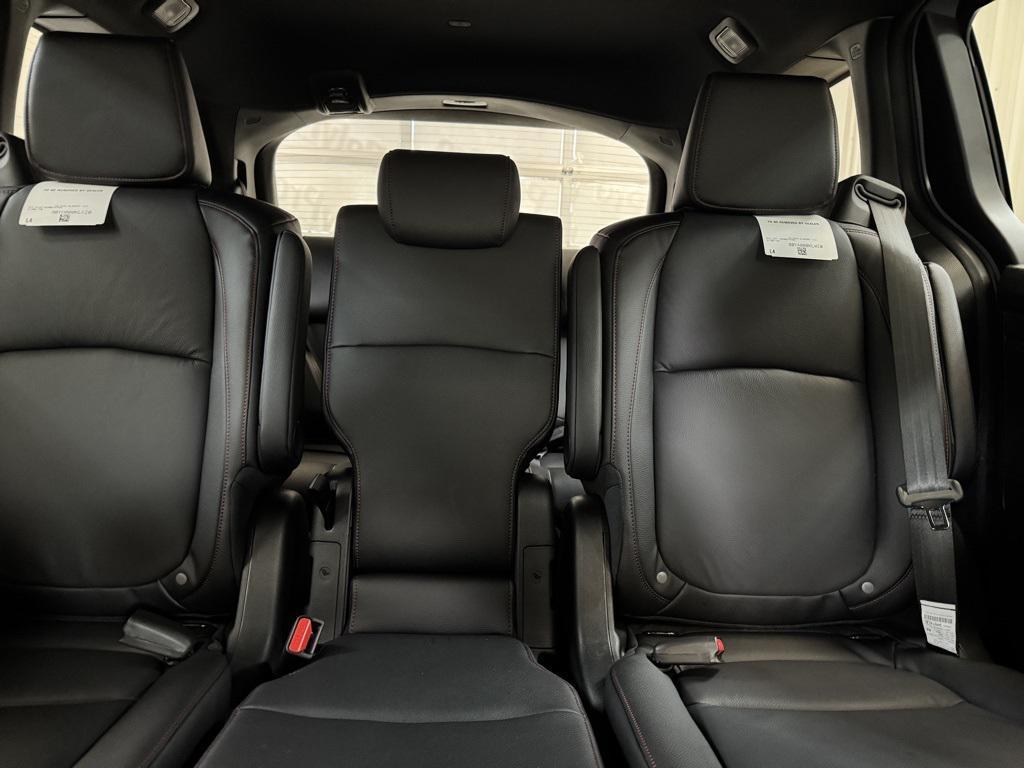 new 2026 Honda Odyssey car, priced at $43,100