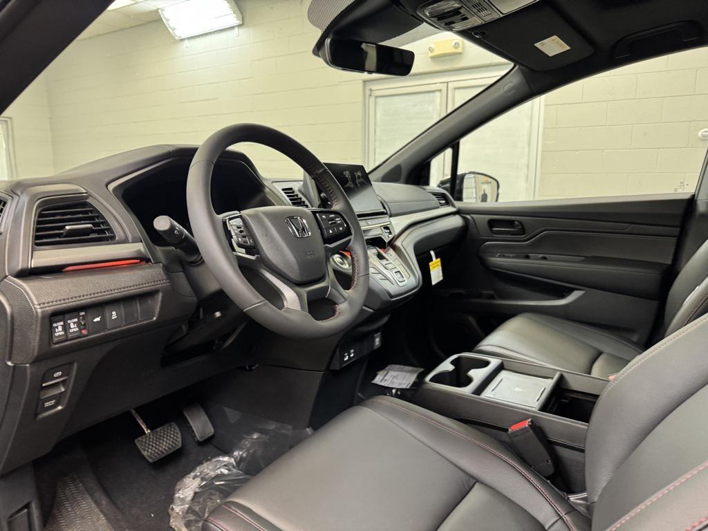 new 2026 Honda Odyssey car, priced at $43,100