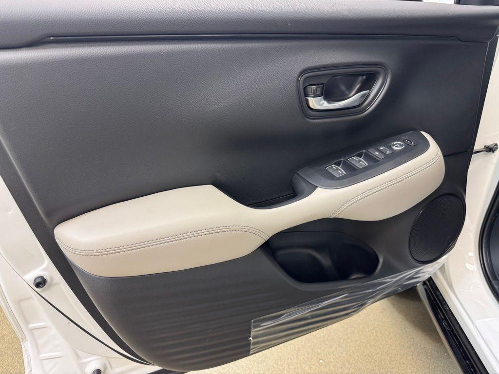 new 2026 Honda HR-V car, priced at $32,237