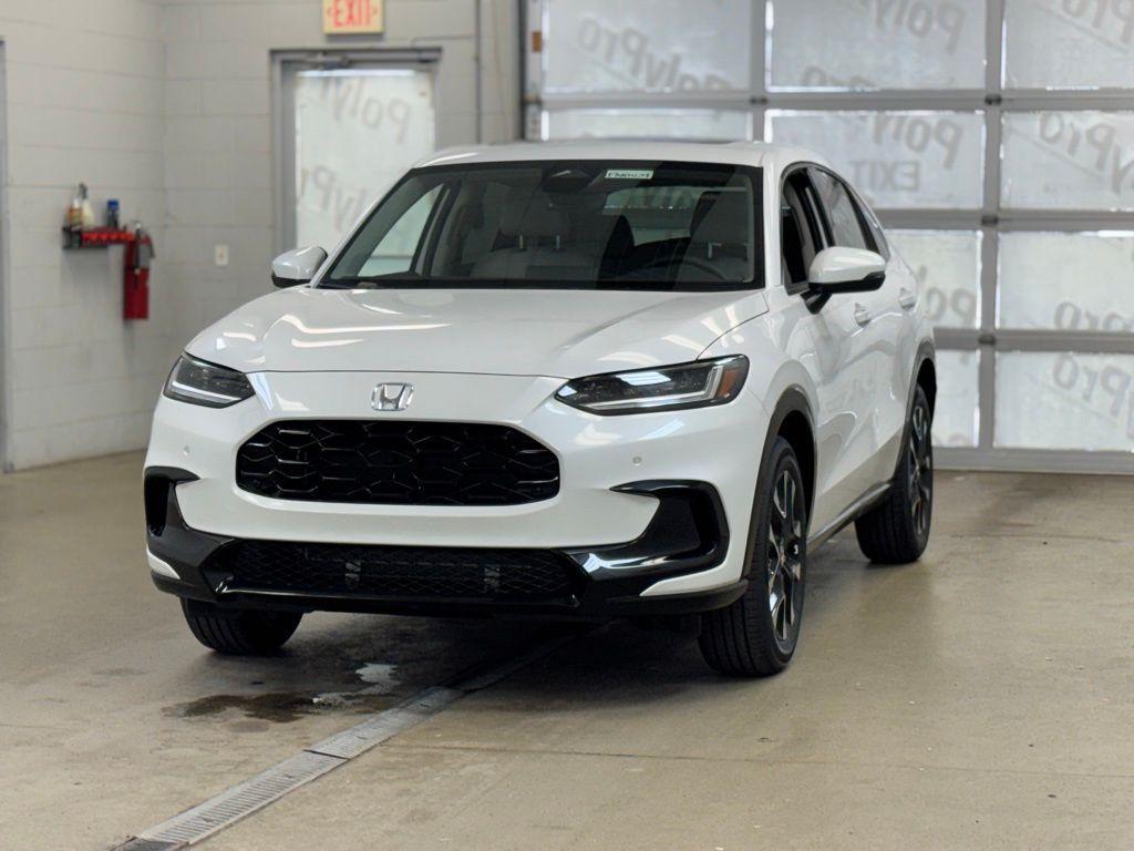 new 2026 Honda HR-V car, priced at $32,237