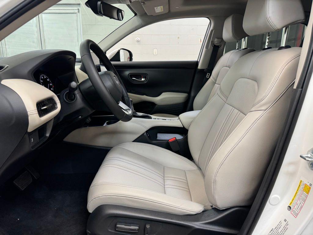 new 2026 Honda HR-V car, priced at $32,237