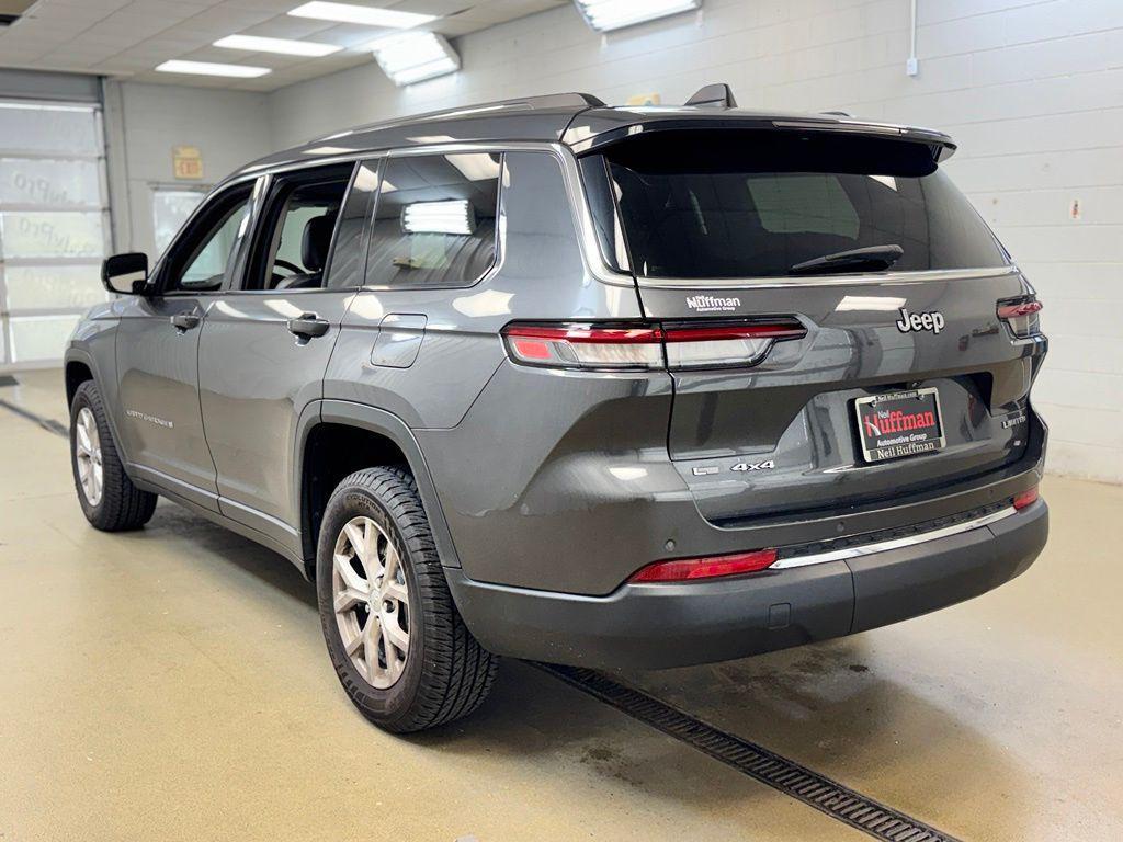 used 2021 Jeep Grand Cherokee L car, priced at $29,176