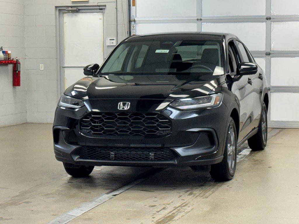 new 2026 Honda HR-V car, priced at $27,990