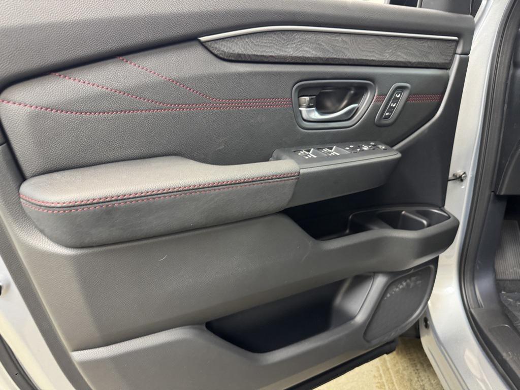 new 2026 Honda Pilot car, priced at $51,985