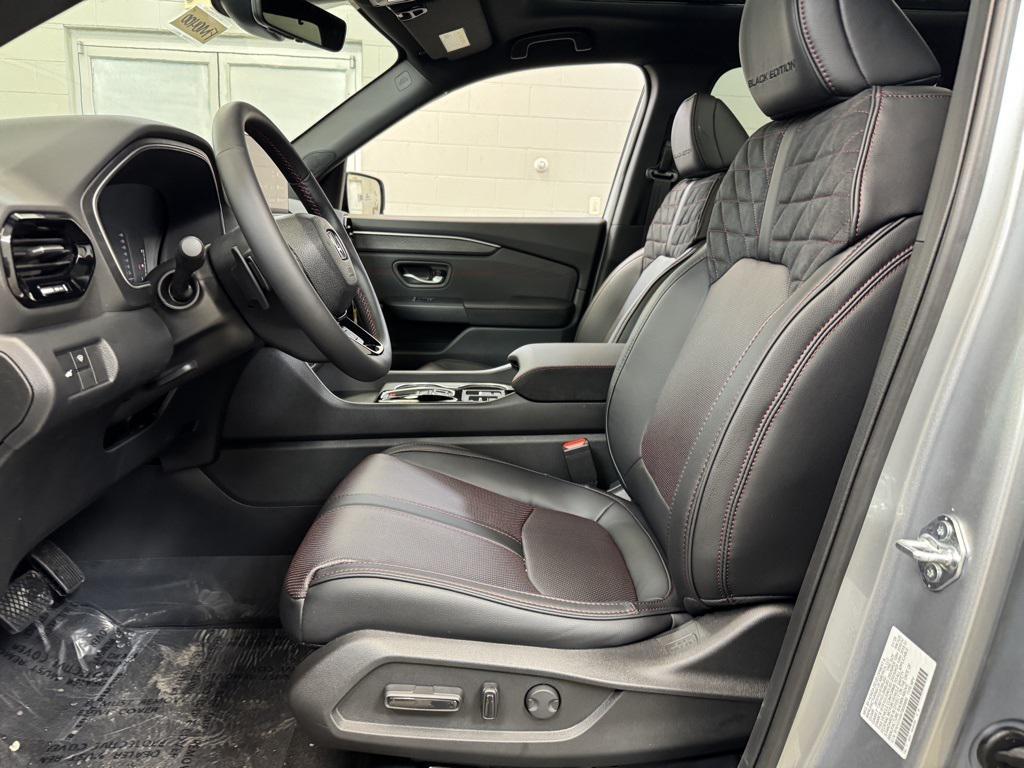 new 2026 Honda Pilot car, priced at $51,985