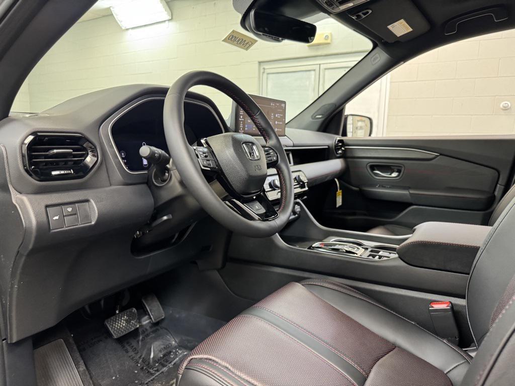 new 2026 Honda Pilot car, priced at $51,985