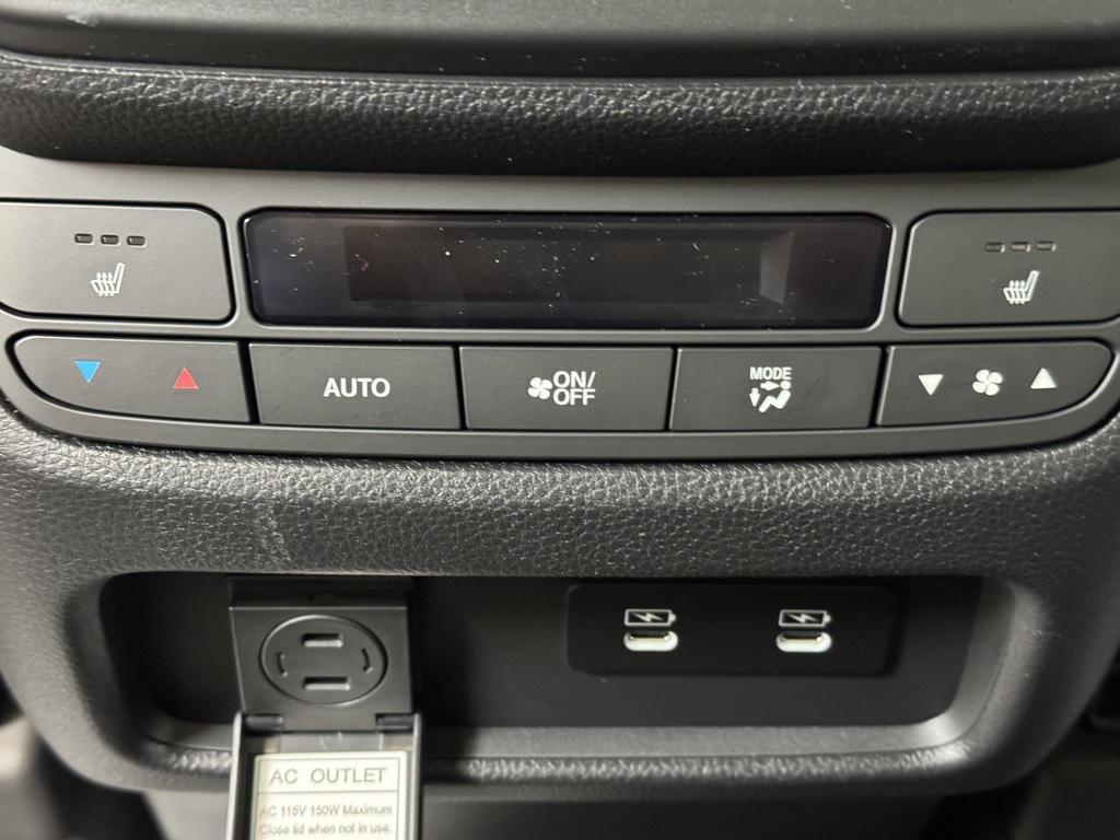 new 2026 Honda Pilot car, priced at $51,985