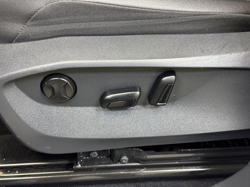 used 2022 Volkswagen Tiguan car, priced at $17,996