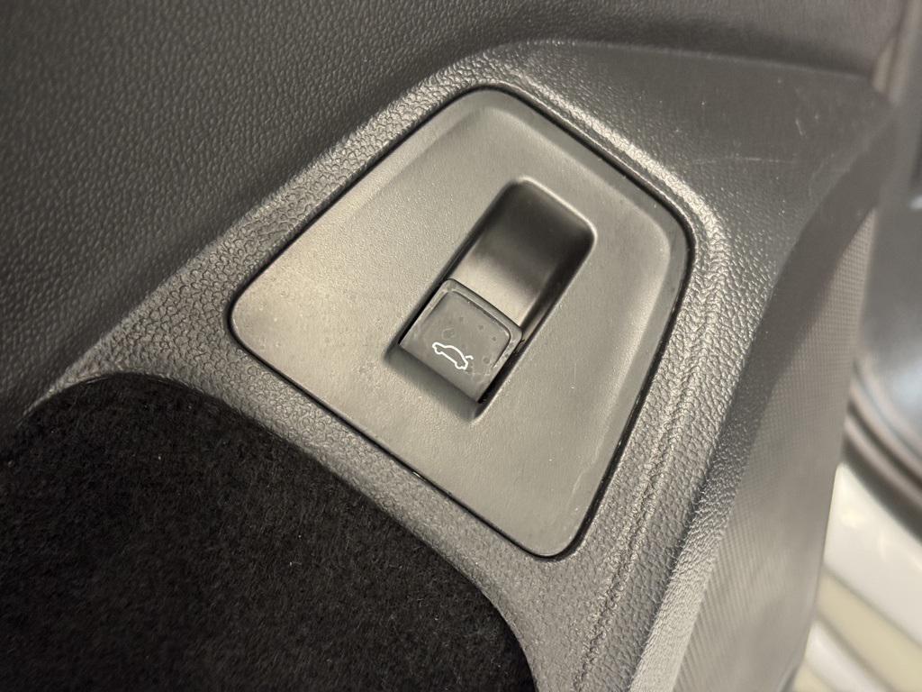 used 2022 Volkswagen Tiguan car, priced at $17,996