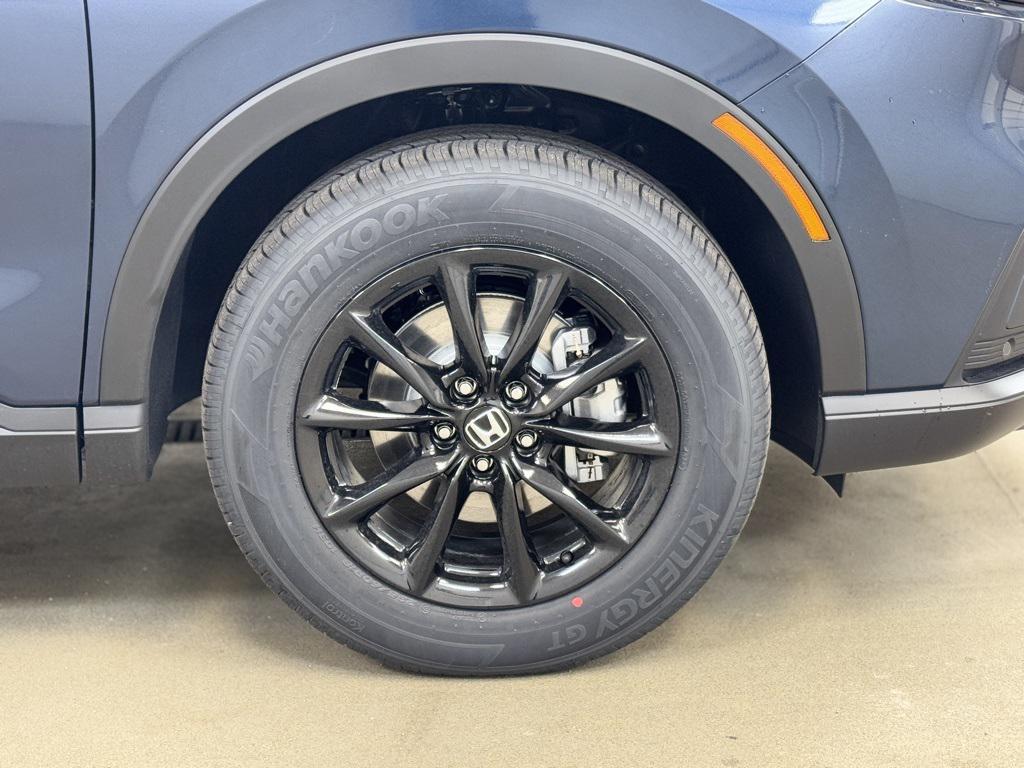 new 2026 Honda CR-V Hybrid car, priced at $39,585