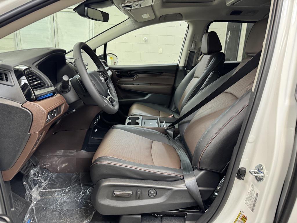 new 2026 Honda Odyssey car, priced at $49,940