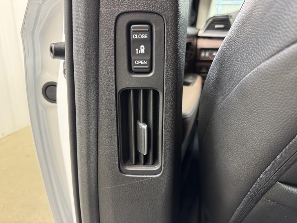 new 2026 Honda Odyssey car, priced at $49,940