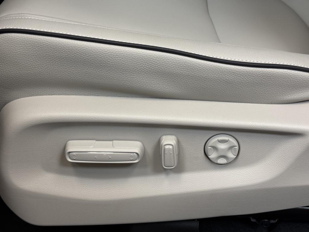 new 2026 Honda Odyssey car, priced at $45,333