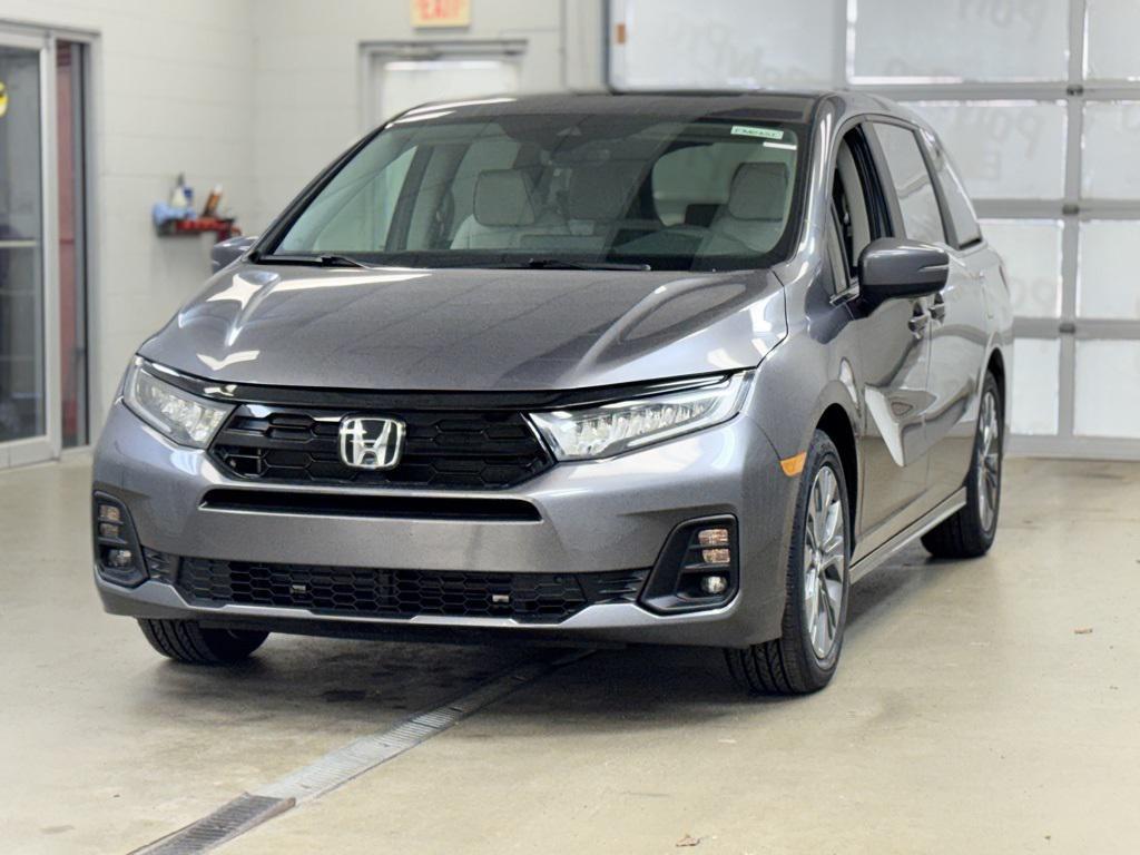 new 2026 Honda Odyssey car, priced at $45,333