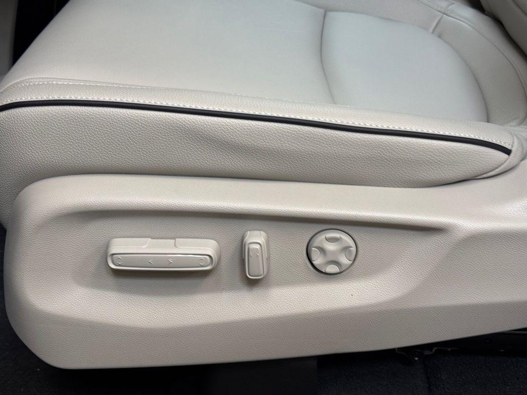 new 2026 Honda Odyssey car, priced at $45,335