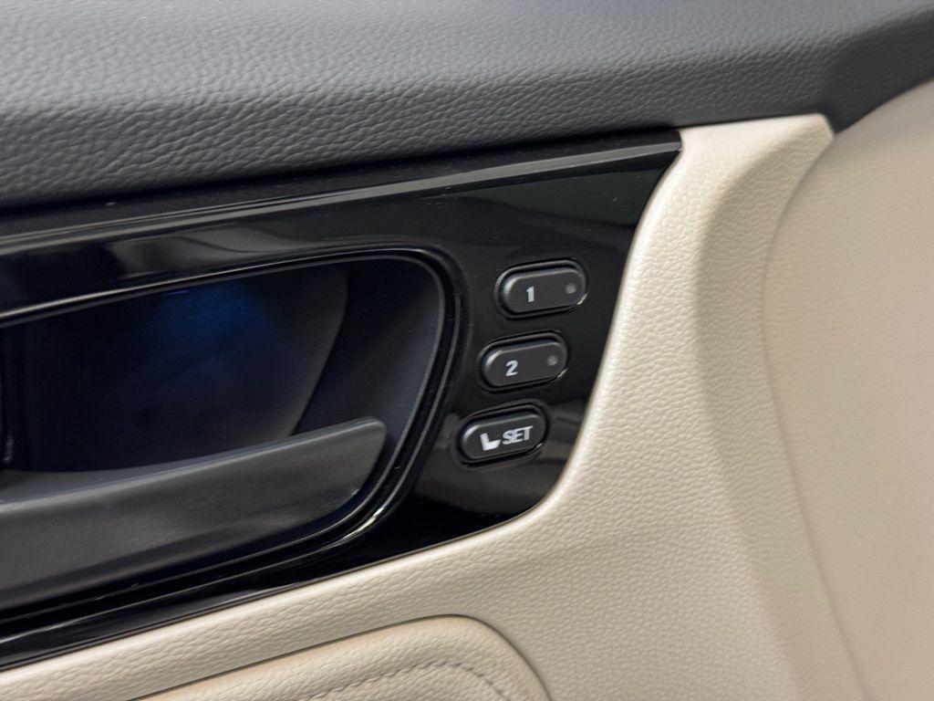 new 2026 Honda Odyssey car, priced at $45,335