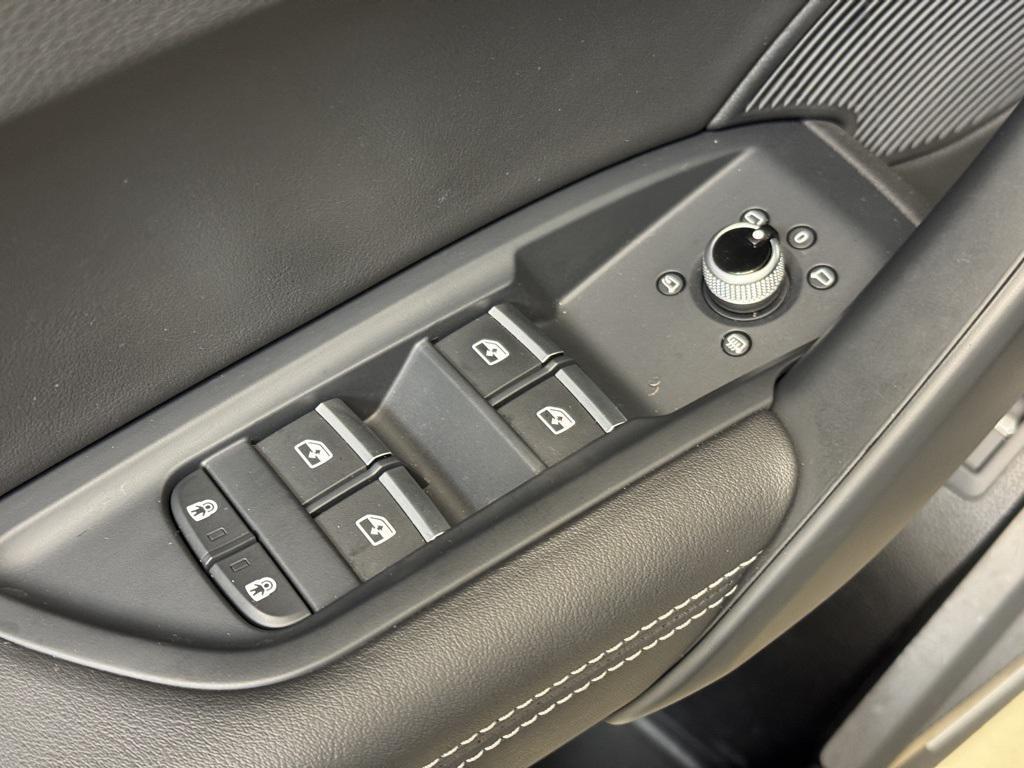 used 2022 Audi Q5 car, priced at $28,386