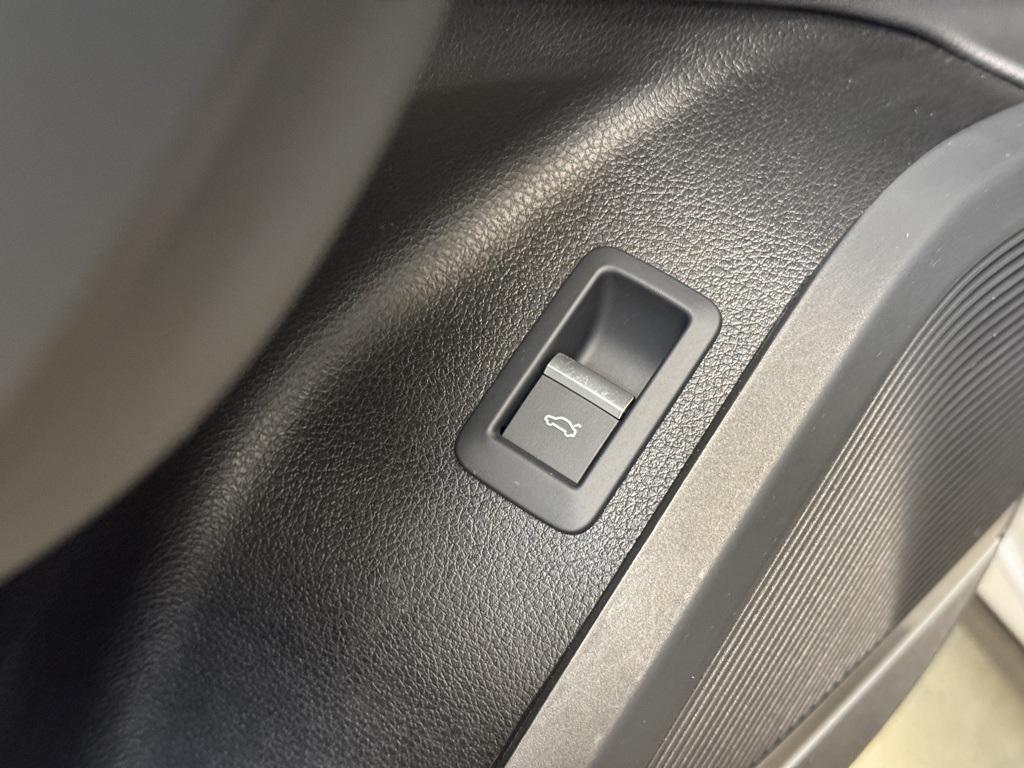 used 2022 Audi Q5 car, priced at $28,386