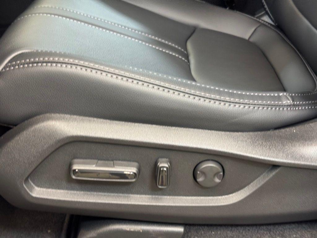 new 2026 Honda Pilot car, priced at $50,195