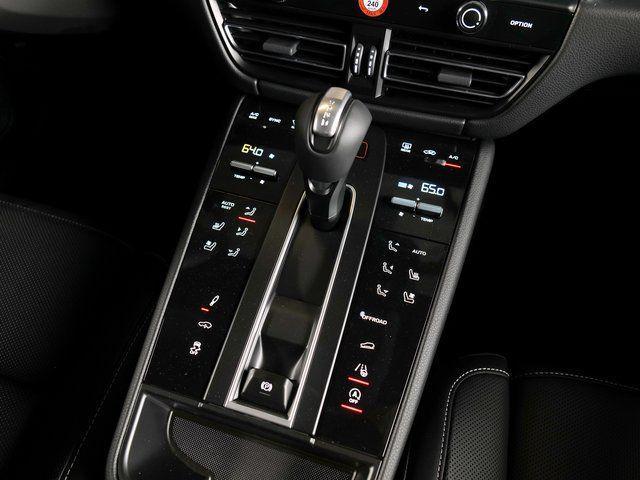 new 2025 Porsche Macan car, priced at $81,295