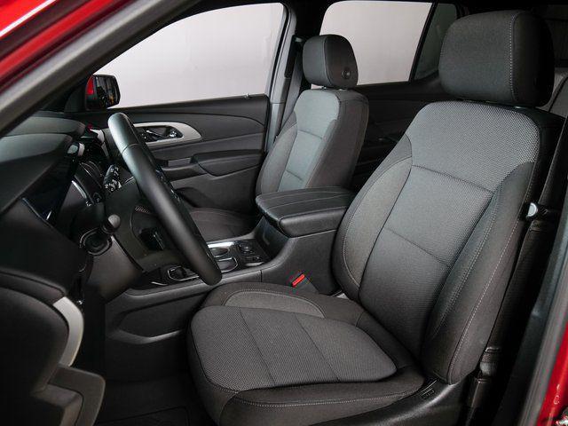 used 2023 Chevrolet Traverse car, priced at $33,890